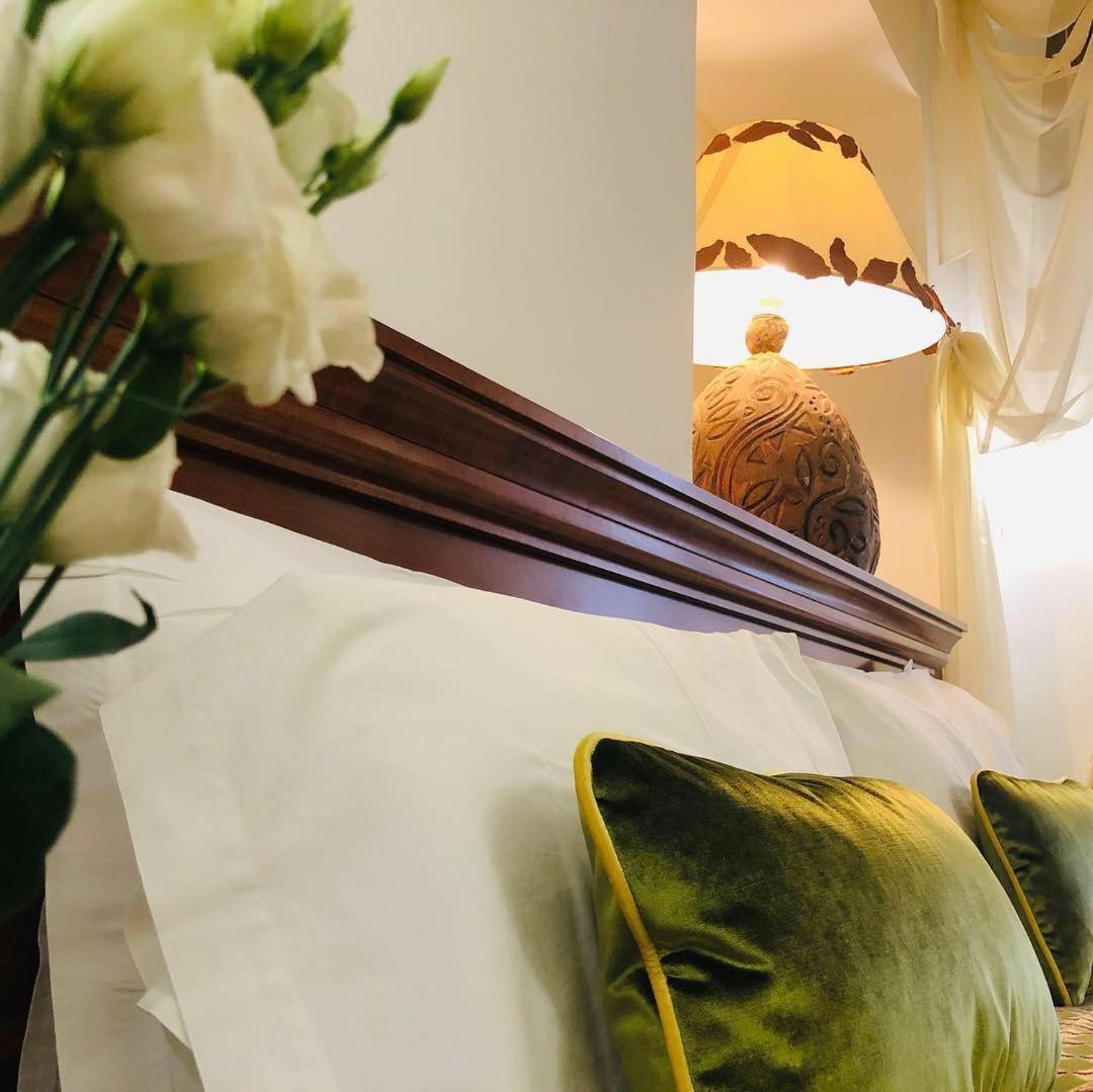 Hotel Astigiana & Appartamenti ヴァラッツェ エクステリア 写真