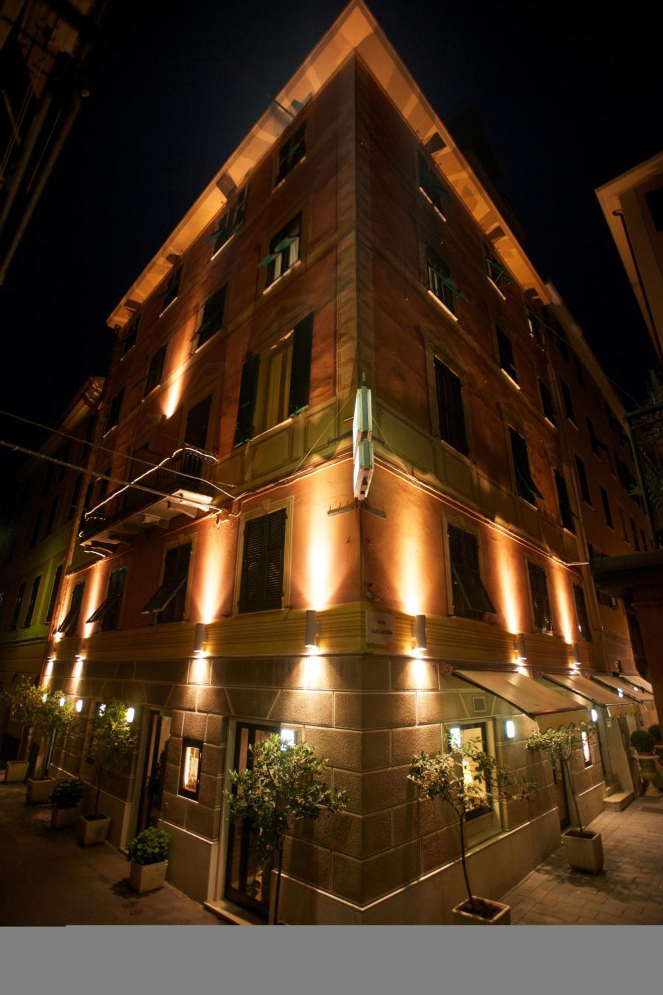 Hotel Astigiana & Appartamenti ヴァラッツェ エクステリア 写真