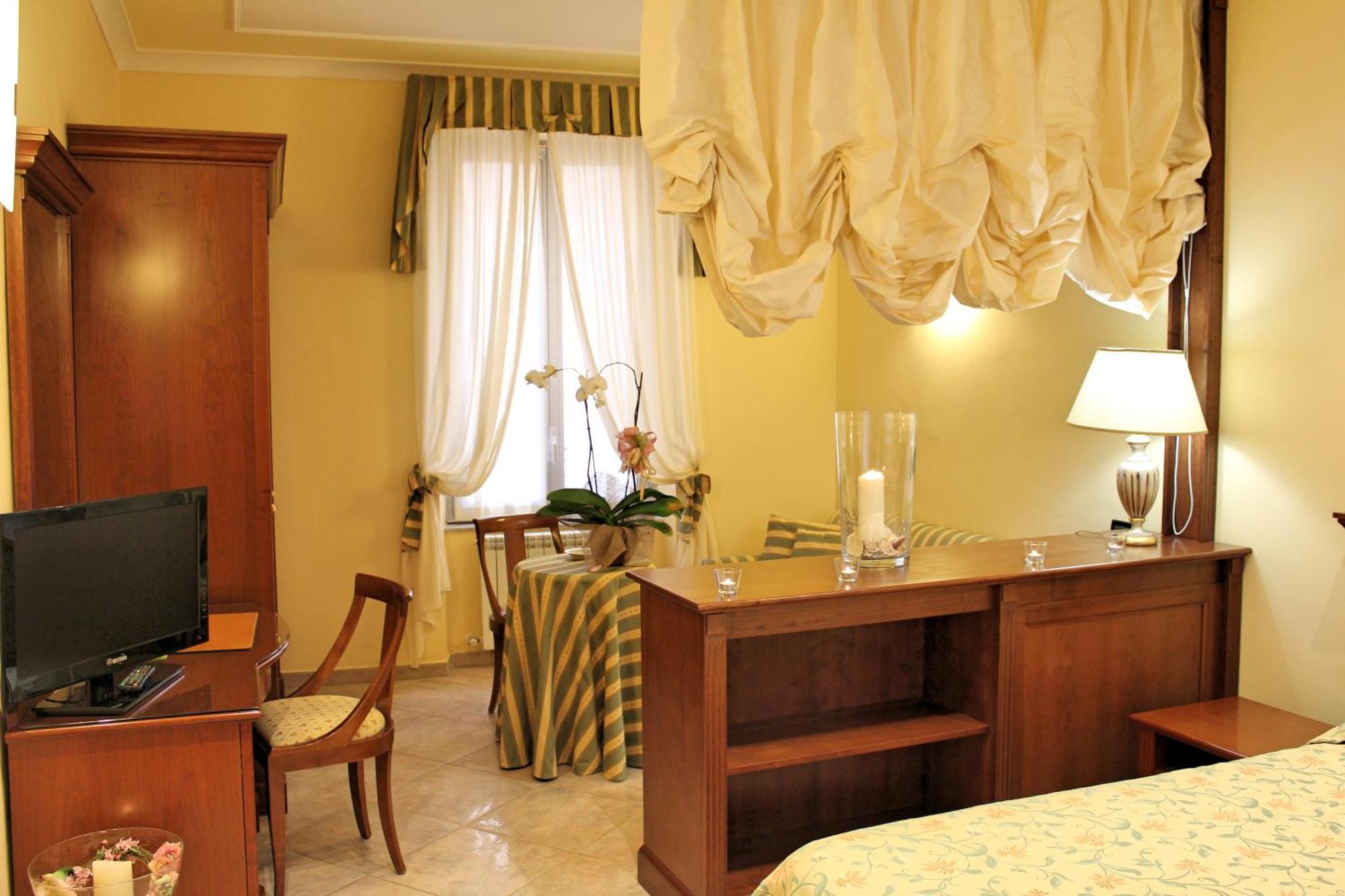 Hotel Astigiana & Appartamenti ヴァラッツェ 部屋 写真