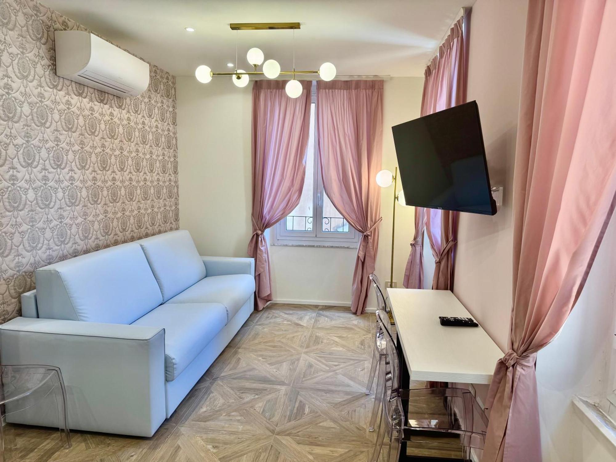 Hotel Astigiana & Appartamenti ヴァラッツェ エクステリア 写真