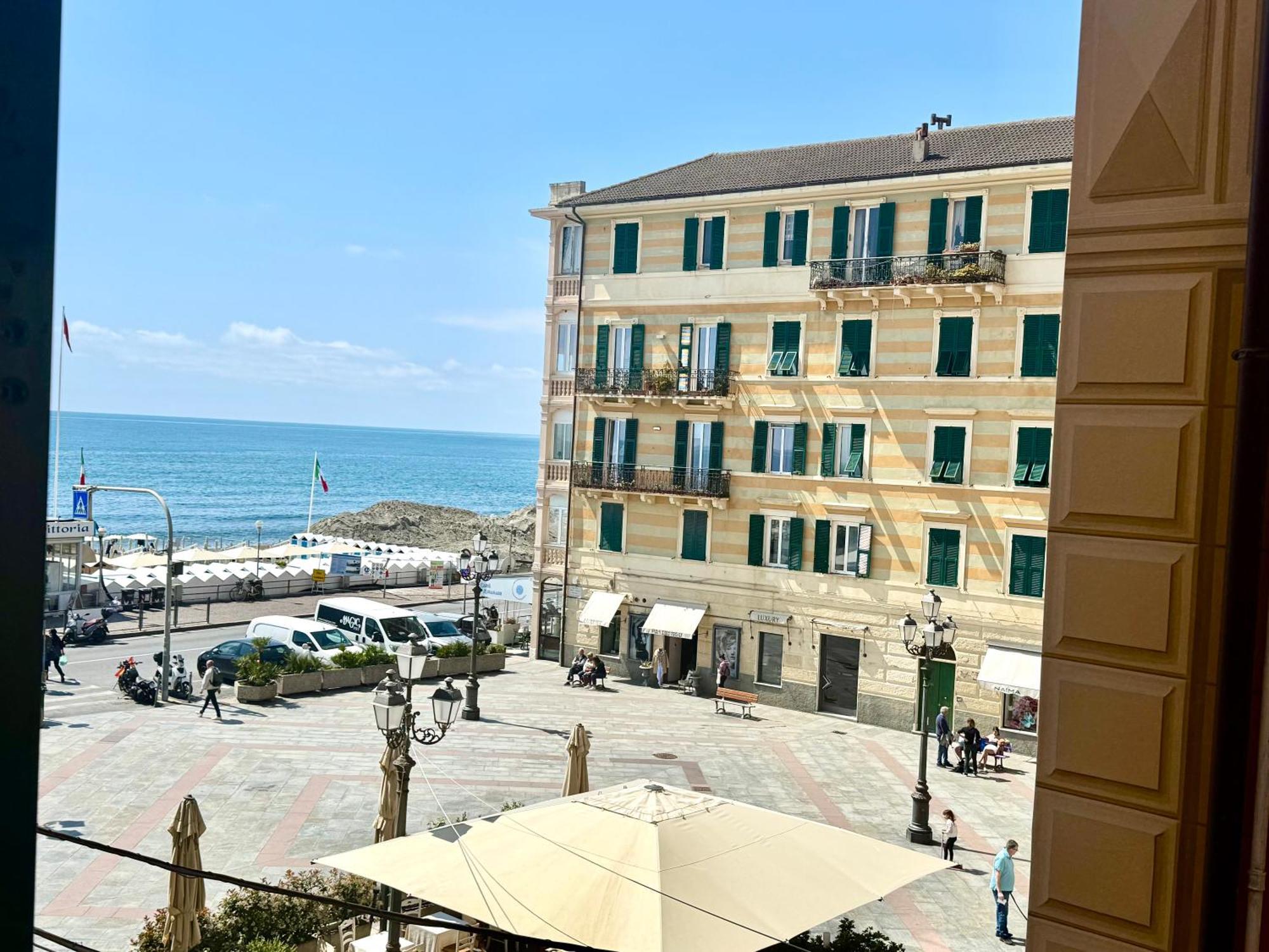 Hotel Astigiana & Appartamenti ヴァラッツェ エクステリア 写真