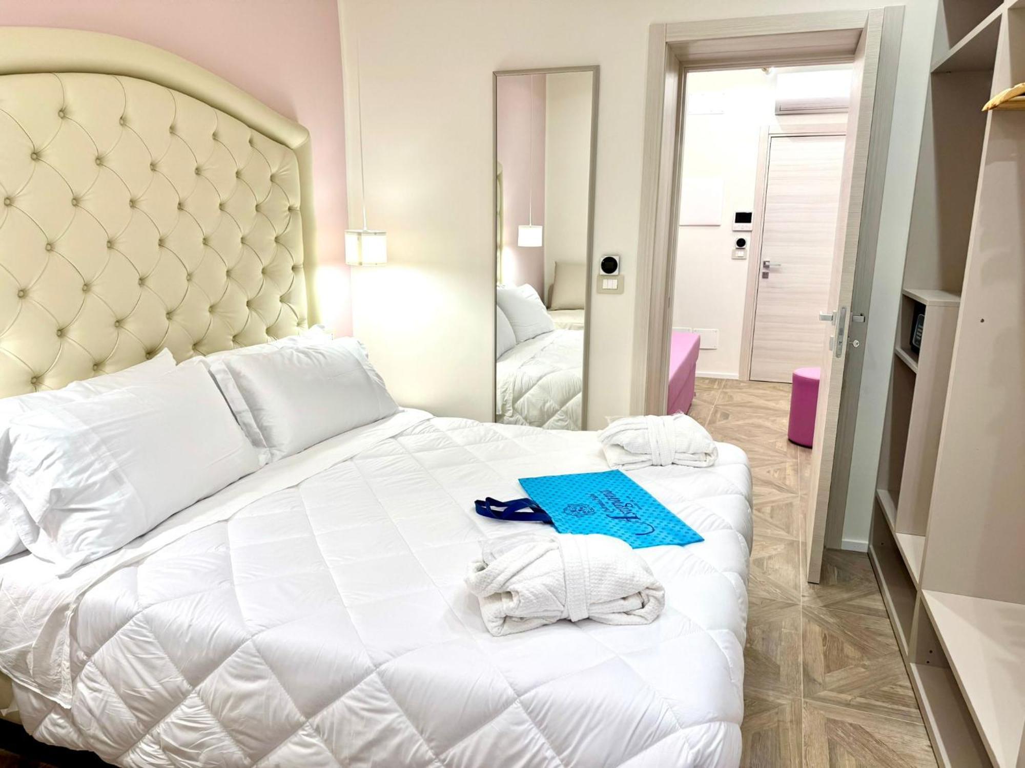 Hotel Astigiana & Appartamenti ヴァラッツェ エクステリア 写真