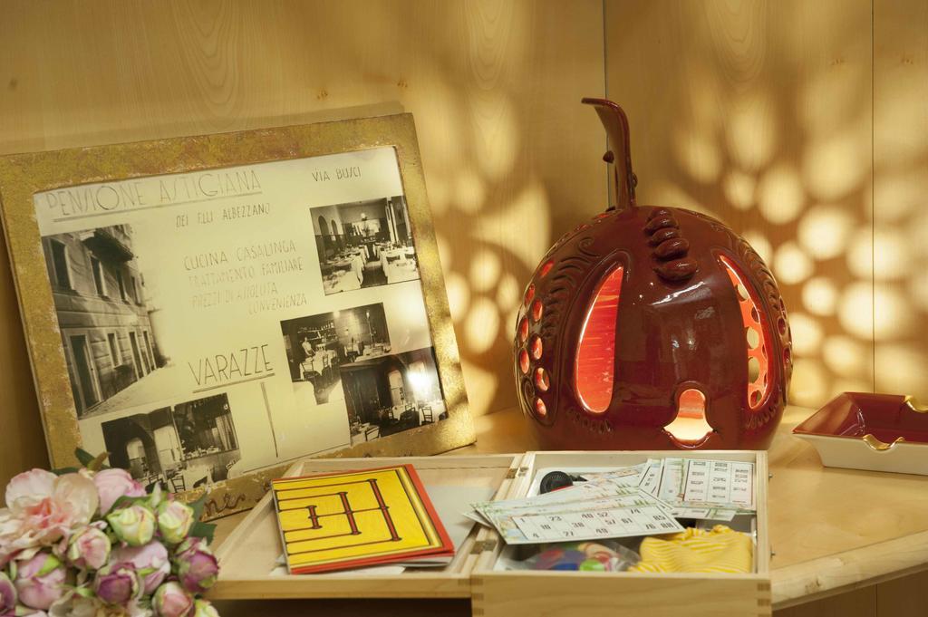 Hotel Astigiana & Appartamenti ヴァラッツェ エクステリア 写真